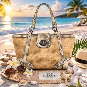 Coach Hamptons Tote Shoulder Hand Bag Python Snake Straw diamond Turn-lock Woven